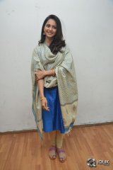 Rakul Preet Singh at Rarandoi Veduka Chudham Press Meet